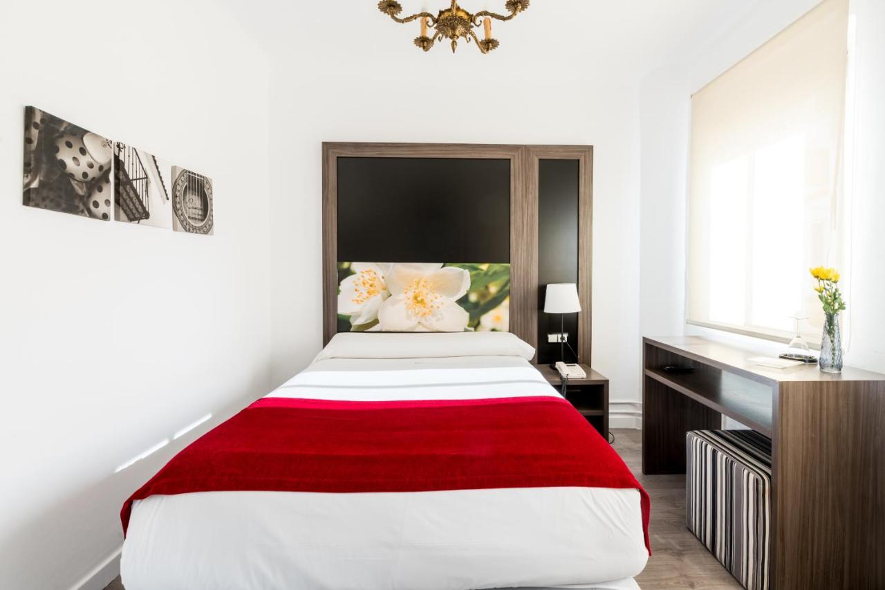 Hotel Sevilla 2* Siviglia